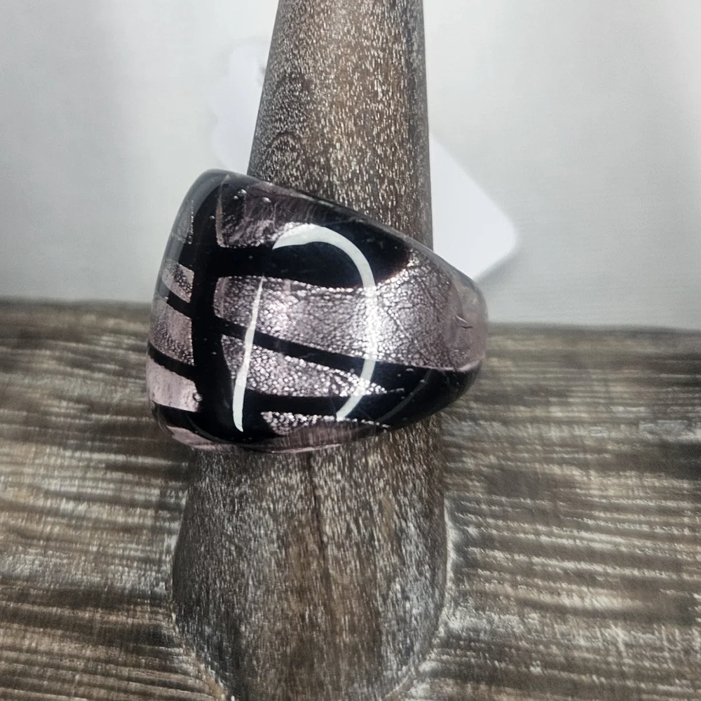 Vintage Murano Glass Ring Pink And Black Sz 8 90s-Y2K Statement Cocktail Ring - Picture 2 of 3
